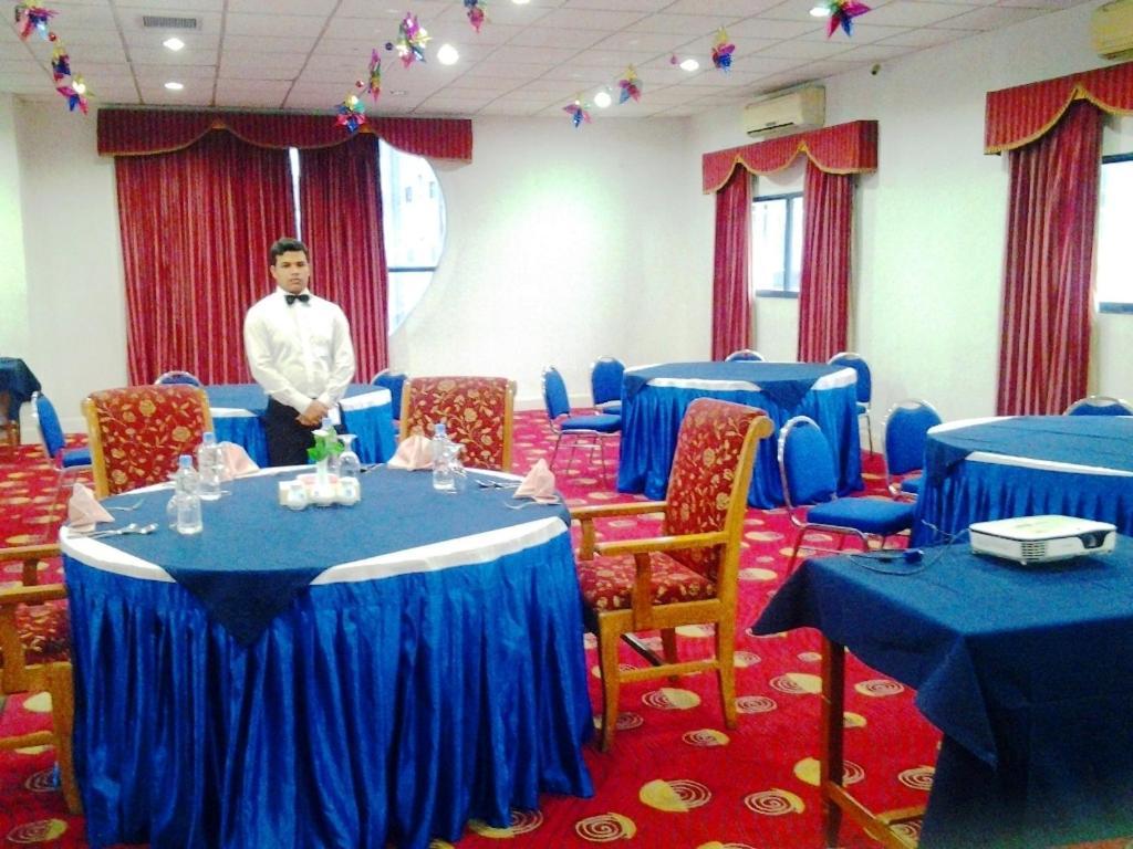 Hotel Washington Dhaka Ngoại thất bức ảnh